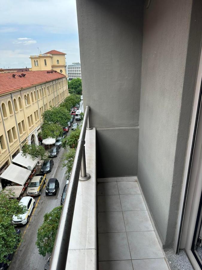 Appartamento Theo Isimeriahomz Salonicco Esterno foto